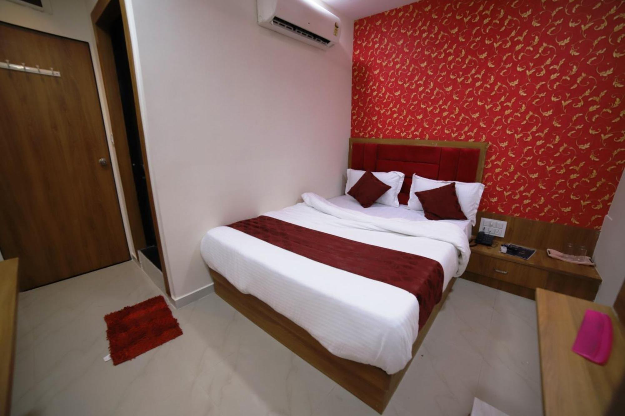 Hotel Surya Villa Ahmedabad Luaran gambar